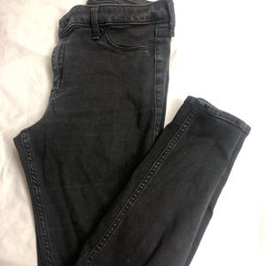 Skinny black jeans